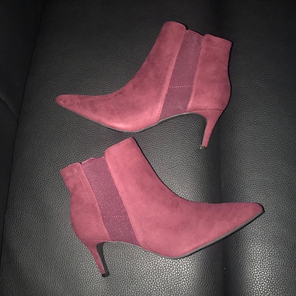Ann Taylor Pointy Toe Booties Burgundy size 7 1/2 - Picture 6 of 10